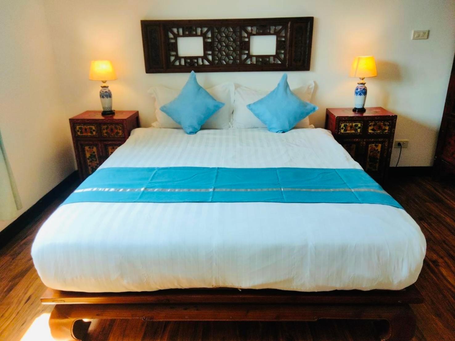 Btc Boutique Resort Private Pool Villas Hua Hin บ้านทะเลจีน บูติค รีสอร์ท หัวหิน Buitenkant foto